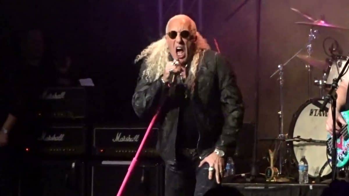 Regardez Twisted Sister donner son premier concert depuis six ans lors du gala du Metal Hall Of Fame