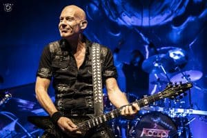 « Il faut choisir : rester dans le coup, ou disparaître » : Wolf Hoffmann (Accept) parle de l&rsquo;adaptation des musiciens à l&rsquo;ère numérique