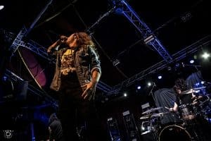 Fit For A King présente son nouveau single, Technium, avec Landon Tewers