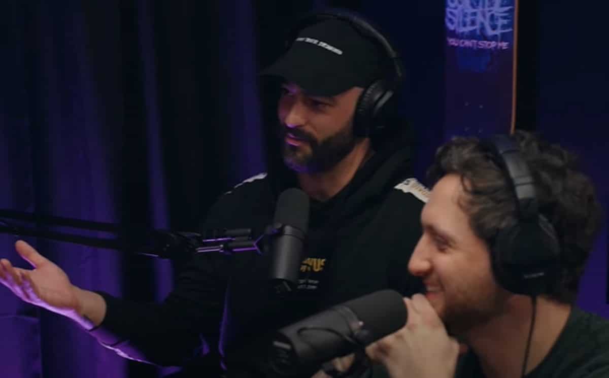 Le chanteur d&rsquo;Erra dit qu&rsquo;il a fait plus de 200 reprises en deux ans : « J&rsquo;ai tout supprimé »