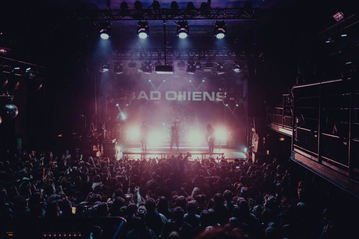Bad Omens prépare quelque chose ; partage une mystérieuse vidéo de chargement