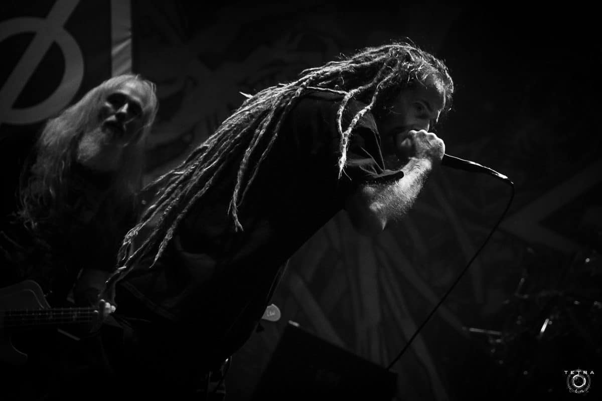 « Je préfère me concentrer sur des choses plus constructives » : Randy Blythe célèbre 14 ans de sobriété