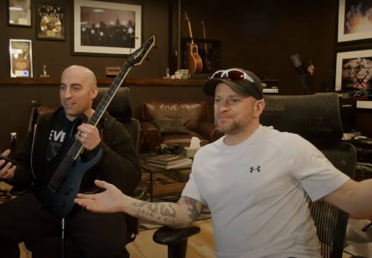 Phil Labonte affirme qu&rsquo;All That Remains sortira de la nouvelle musique en 2023 : « Nous avons deux chansons qui sont vraiment construites »