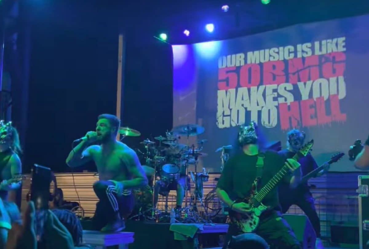 Slaughter To Prevail joue une nouvelle chanson en direct, Viking