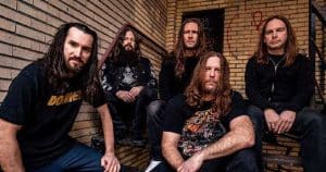 Unearth sort un troisième single, Into The Abyss, accompagné d&rsquo;un clip vidéo