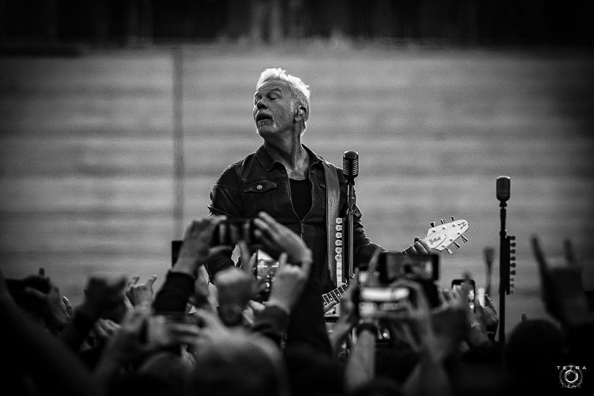 « St. Anger est bon » : les fans de Metallica partagent leurs prises de position les plus audacieuses sur Reddit