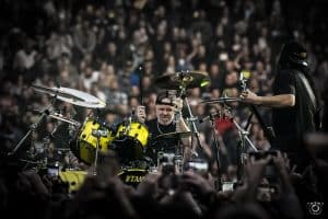 Le sol a tremblé sous leurs pieds : les fans de Metallica provoquent un mini-séisme pendant Enter Sandman