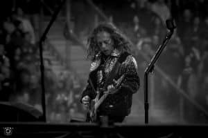 Kirk Hammett de Metallica oublie comment jouer l&rsquo;intro de Nothing Else Matters, s&rsquo;excuse auprès des fans et recommence