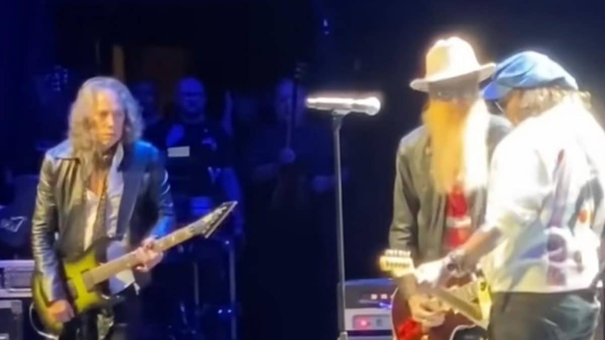 Kirk Hammett de Metallica joue aux côtés de Johnny Depp, Billy Gibbons de ZZ Top et d&rsquo;autres lors d&rsquo;un concert en hommage à Jeff Beck