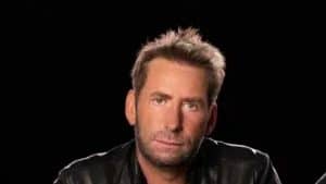 Nickelback : une séquence virale montre Chad Kroeger éméché reprenant Rockstar face à une fan