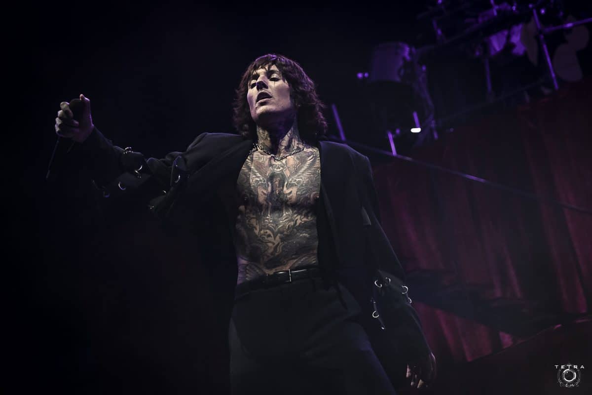 Bring Me The Horizon tease la suite de NeX GEn avec un message mystérieux