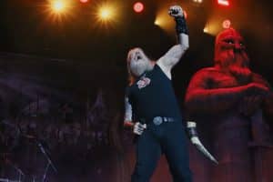 Amon Amarth présente le clip vidéo de Heidrun et un remix de la chanson avec des « voix de chèvre »