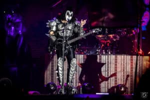 Gene Simmons parle de la vente des droits de Kiss : Pas seulement une question d&rsquo;argent