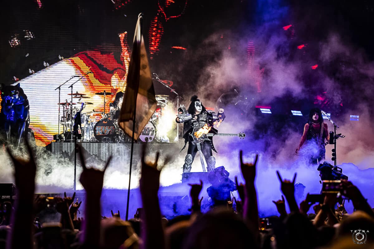« Ce que nous préparons va vraiment laisser les gens sans voix » : Kiss construit une salle dédiée à son show d’avatars à Las Vegas