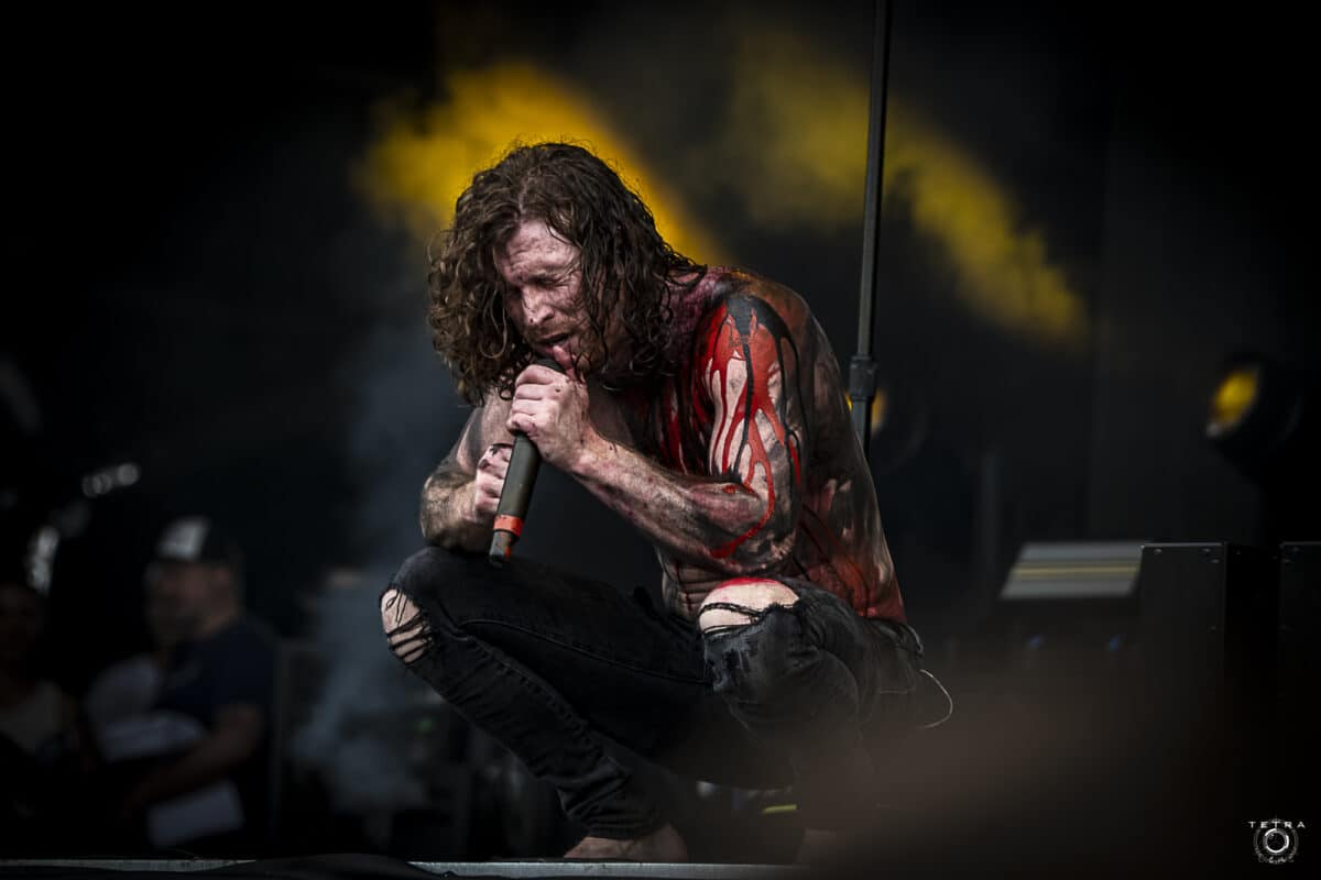 Le chanteur de Nothing More, Jonny Hawkins, s&rsquo;exprime sur les accusations de violence domestique dont il fait l&rsquo;objet