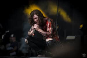 Le chanteur de Nothing More, Jonny Hawkins, s&rsquo;exprime sur les accusations de violence domestique dont il fait l&rsquo;objet