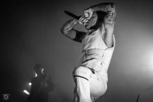 Sacred arrive le 7 mai : Parkway Drive tease un nouveau single mystérieux avec des runes