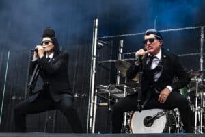 Maynard James Keenan n’entend pas le public en concert : il explique pourquoi
