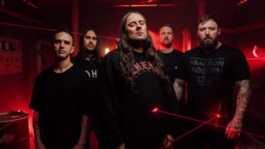 Thy Art Is Murder licencie le frontman CJ McMahon ; sort le nouvel album Godlike avec un nouveau chanteur sans le prévenir