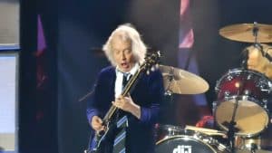 AC/DC : Matt Laug dévoile sa batterie de tournée dans une vidéo exclusive !