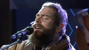 Regardez Post Malone reprendre Them Bones d&rsquo;Alice In Chains avec une chorale