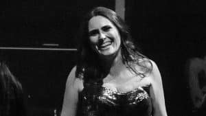 Sharon den Adel, de Within Temptation, explique pourquoi elle a choisi d&rsquo;aller en Ukraine pour tourner la vidéo de A Fool&rsquo;s Parade