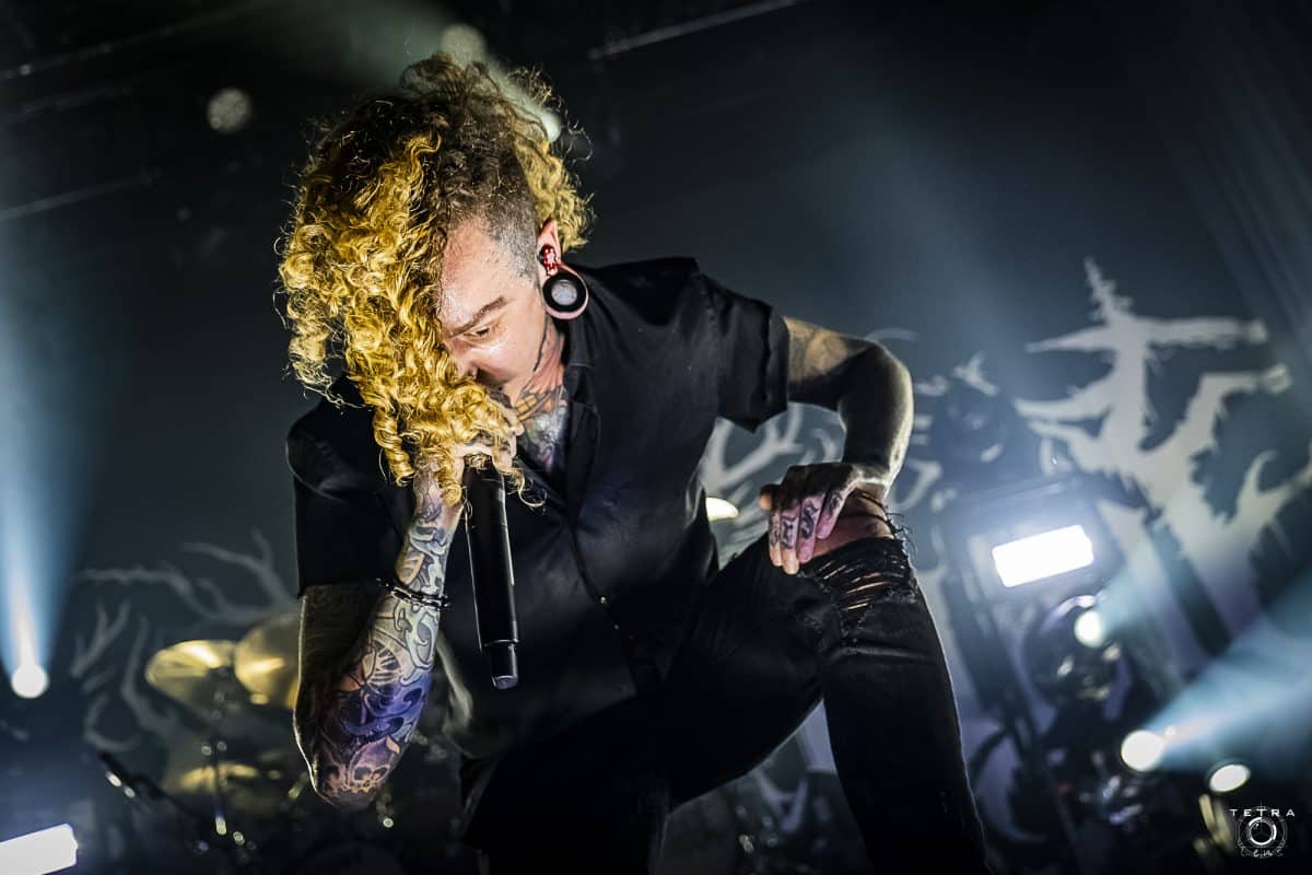 “Est-ce que cela vaut la peine de rester fâché aussi longtemps ?” : Will Ramos (Lorna Shore) s&rsquo;exprime sur la chanson Glenwood