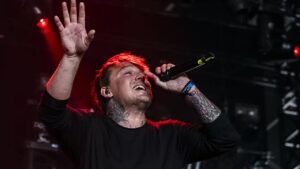 Le claviériste/chanteur Joe Buras quitte Born Of Osiris : « Ce choix n&rsquo;a pas été fait à la légère »