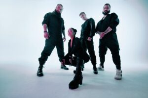 Ad Infinitum partage un nouveau single, Outer Space