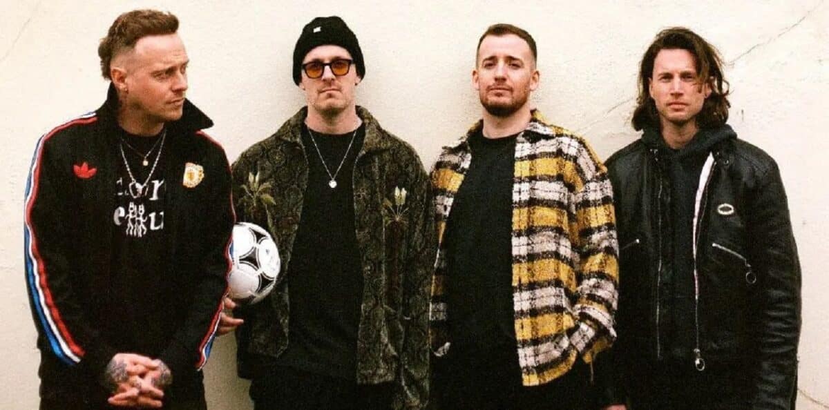 « C&rsquo;est l&rsquo;un de mes morceaux préférés de l&rsquo;album » : Architects dévoile Blackhole, un extrait puissant de son nouvel album à venir