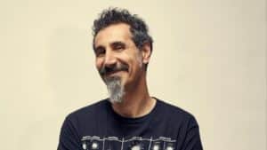 Serj Tankian publiera en mai le nouveau single A.F. Day, extrait de l&rsquo;EP Foundations