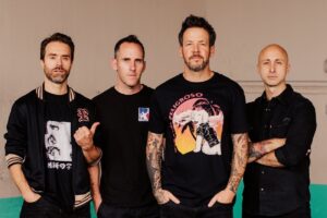 Disney annonce un album de reprises pop-punk, A Whole New Sound