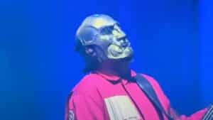 Alessandro « VMan » Venturella de Slipknot dévoile un nouveau masque pour la tournée du 25e anniversaire