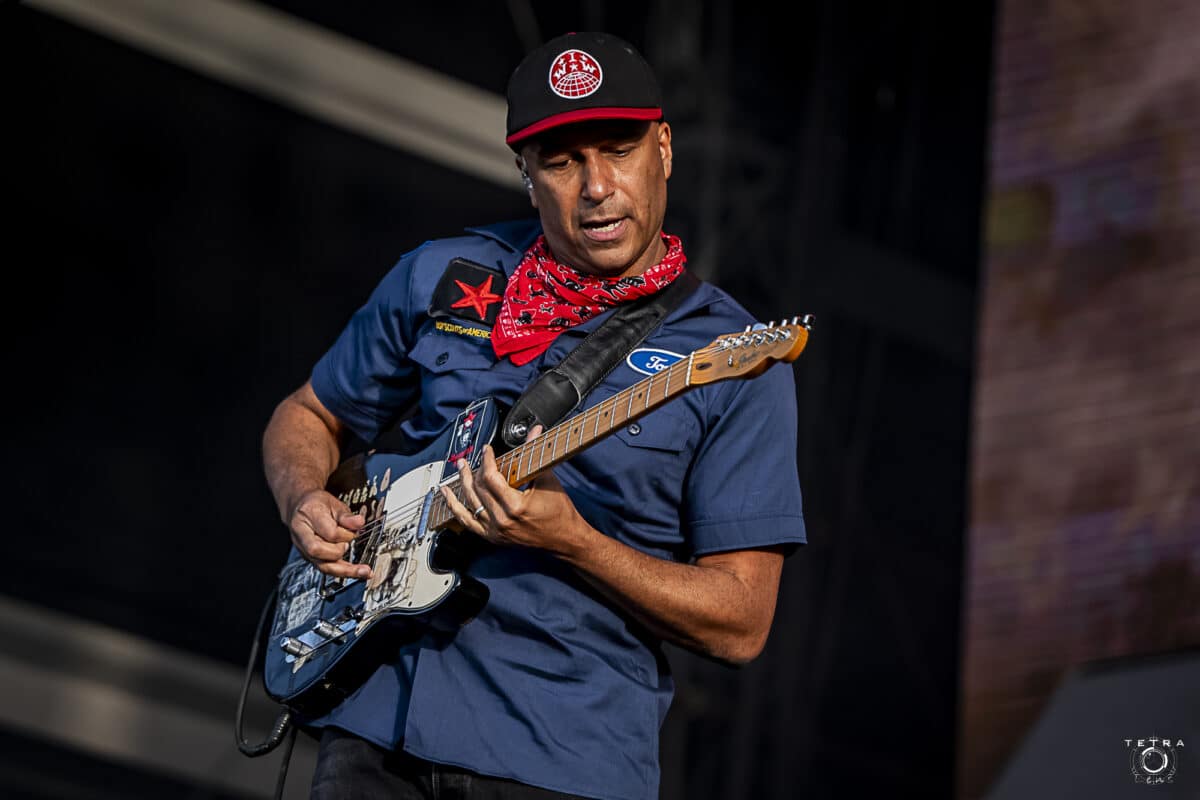 Tom Morello relance le débat : les artistes doivent-ils se taire sur la politique ?