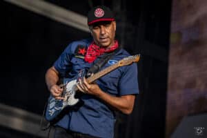 Tom Morello relance le débat : les artistes doivent-ils se taire sur la politique ?