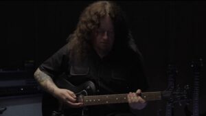 Opeth publie un guitar playthrough de son dernier single (extrait de son prochain album)