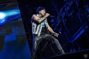 Iron Maiden donne le coup d&rsquo;envoi de sa tournée mondiale avec son nouveau batteur à Budapest (setlist, vidéos)