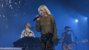 « C&rsquo;était comme entrer à Disney World » : Emily Armstrong raconte son arrivée dans Linkin Park