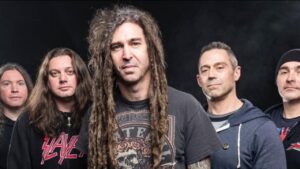 Regardez Shadows Fall jouer son nouveau single, In The Grey, sur scène pour la première fois