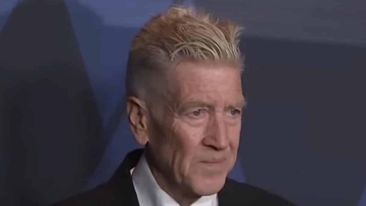 « Si triste d’apprendre la disparition de l’un de mes héros du cinéma » : Des rockeurs et des métalleux rendent hommage à David Lynch après sa mort