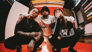 Within Destruction annonce Animetal et dévoile son single Cybergirl