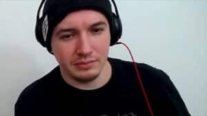 « Je n’ai jamais abusé ni exercé de violence physique sur aucune femme » : Ben Duerr (Shadow Of Intent) nie toute violence physique après les accusations de son ex-compagne