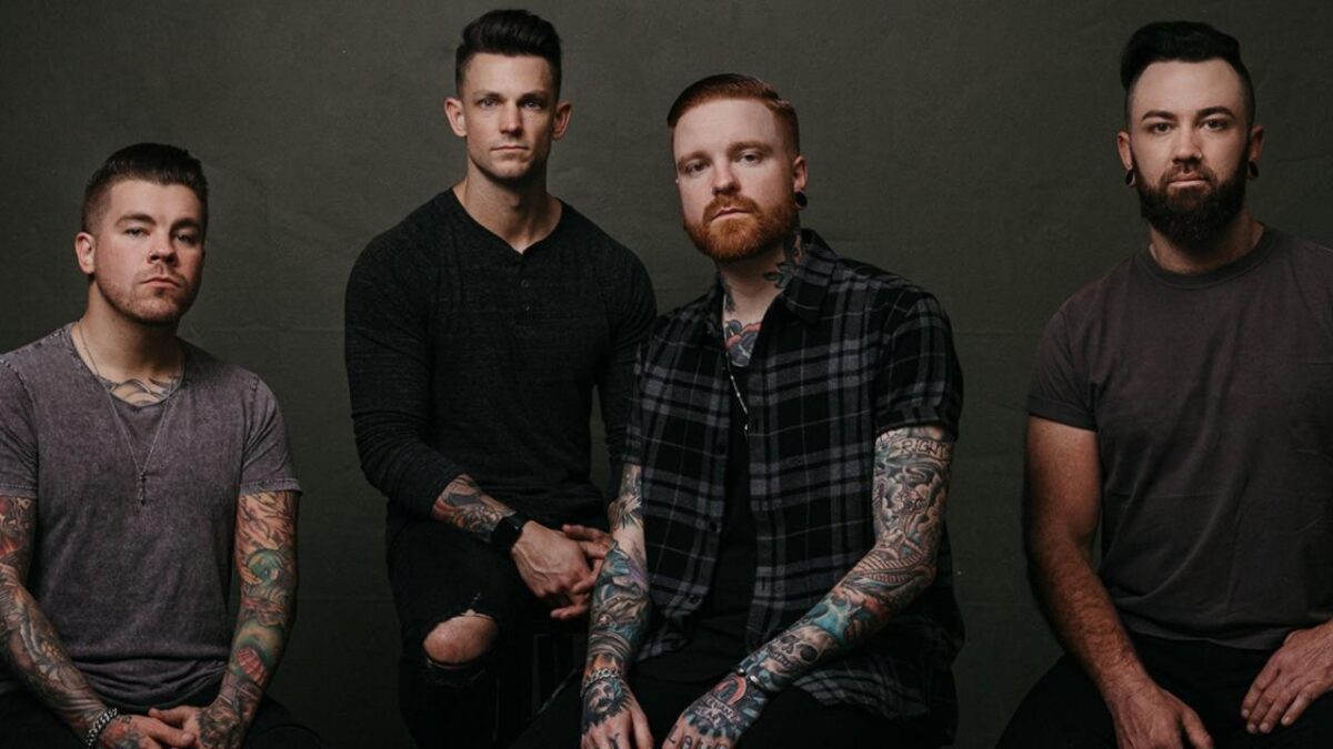 « Ce morceau est un rappel que même dans nos moments les plus sombres, nous ne sommes pas seuls, et la lumière est plus proche qu’on ne le pense » : Memphis May Fire dévoile The Other Side
