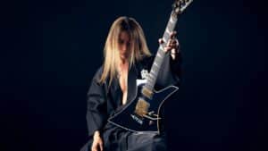 Ryoji Shinomoto (Ryujin) poursuit son hommage à Children Of Bodom en publiant sa reprise de Downfall