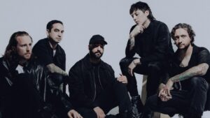 « Je suis très enthousiaste pour la suite » : JT Cavey parle des nouvelles chansons d’Erra et de leur avenir