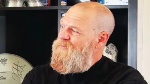 « Je ne savais même pas que j’allais recevoir un coup de fil » : Rob Dukes parle de son retour au sein d&rsquo;Exodus