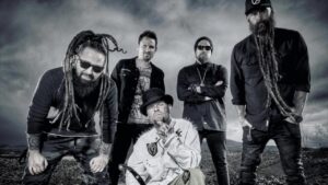 Five Finger Death Punch annonce Best Of – Volume 2 avec une version inédite de The End en duo avec Babymetal