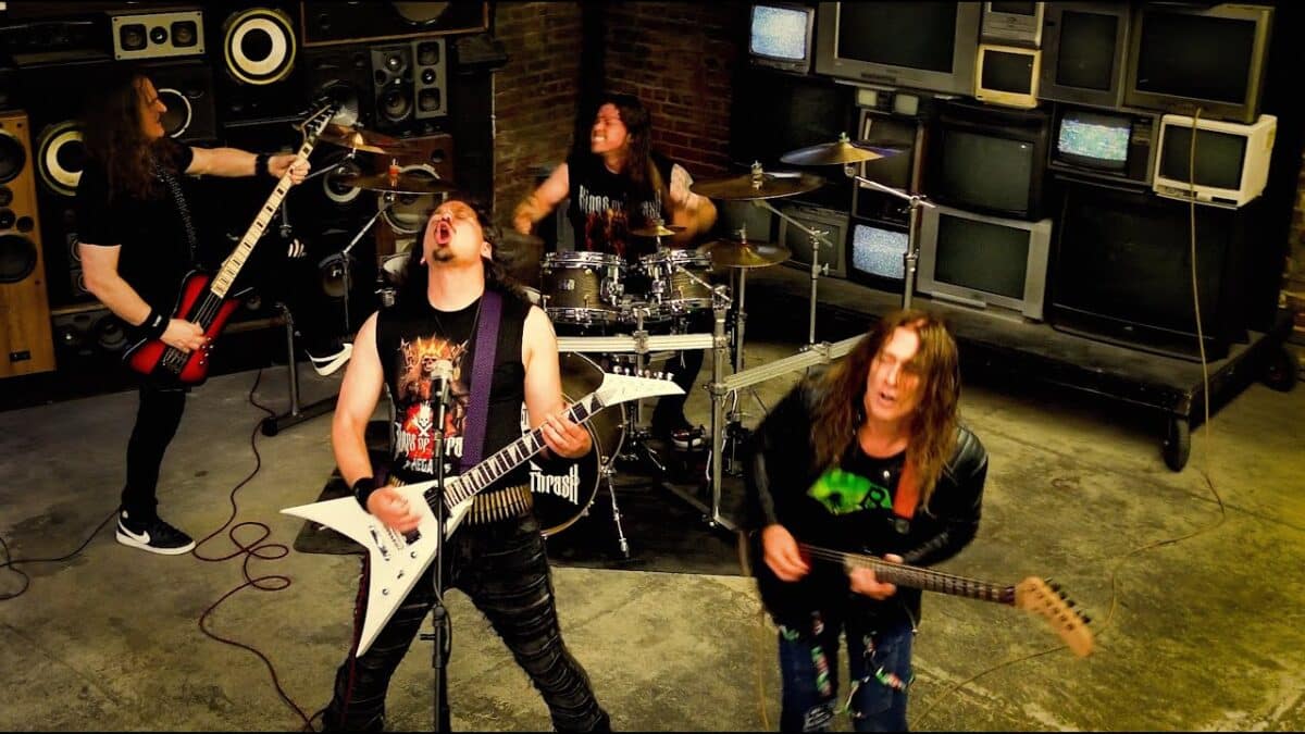 « Ce n’est pas une revanche, c’est une célébration » : Kings Of Thrash dévoile Lockdown, un nouveau single entre héritage et renouveau
