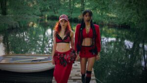 « Il y a une vraie force dans l’unité » : Nova Twins lâche Piranha et annonce son album Parasites & Butterflies