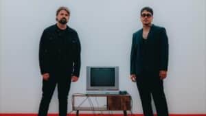 « Laissez l’IA en dehors de mon art » : Silverstein en colère dans son nouveau single avec Rory Rodriguez